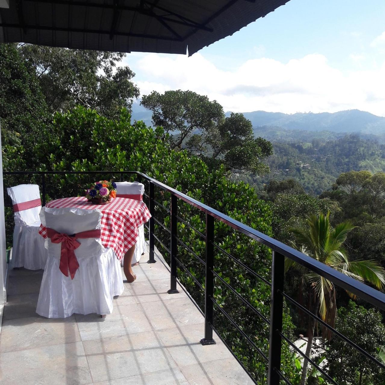 The " Onex Paradise " Ella Esterno foto